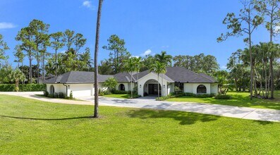 13453 Doubletree Trail in Wellington, FL - Building Photo - Building Photo