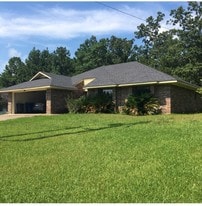 928 Verone Terrace in Leesville, LA - Building Photo