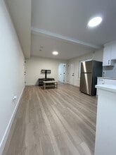 14145-1460A 60A Ave in Surrey, BC - Building Photo - Building Photo