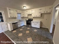 53 Acorn Rd SE photo'