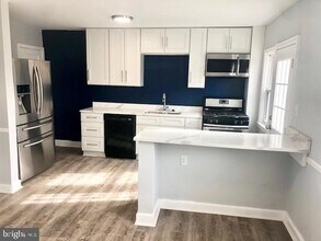 2061 E Belvedere Ave in Baltimore, MD - Building Photo - Building Photo