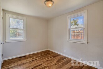 185 N Harlan St in Lakewood, CO - Building Photo - Building Photo