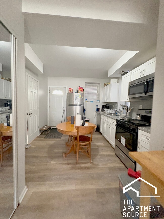 2652 W 21st Pl, Unit BF in Chicago, IL - Foto de edificio - Building Photo