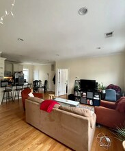 20 Armstrong St, Unit #1 in Boston, MA - Foto de edificio - Building Photo