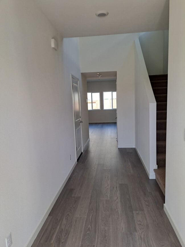 5009 Star Dance Cir in Roseville, CA - Building Photo - Building Photo