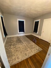 17 Harding Ave in Waltham, MA - Building Photo - Building Photo