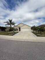8046 Gopher Tortoise Trail in Lehigh Acres, FL - Building Photo