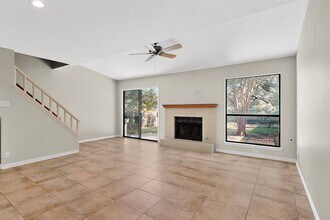 6023 Old Fredericksburg Rd in Austin, TX - Building Photo - Building Photo
