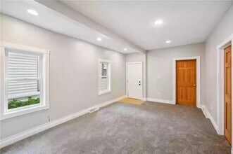 1609 3rd St NE, Unit 1609 unit 1 in Minneapolis, MN - Building Photo - Building Photo