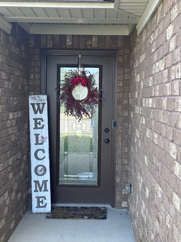 property at 9704 Pebble Ct