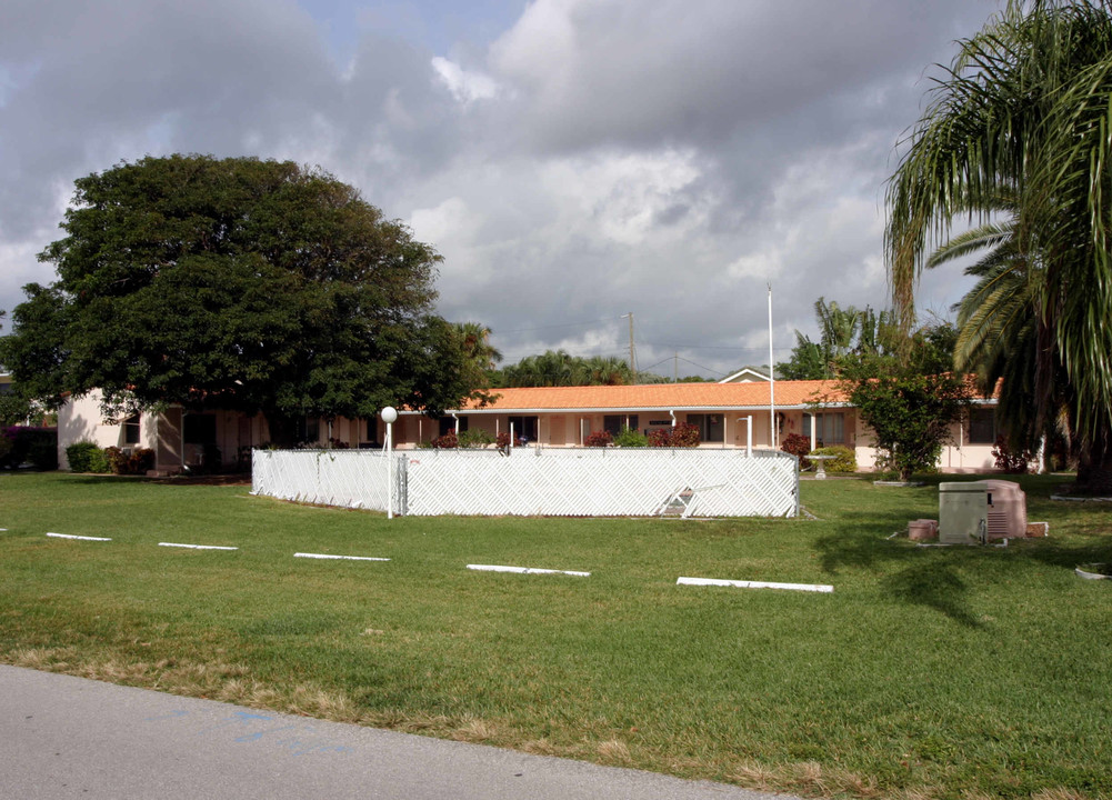 3213 SE 7th St in Pompano Beach, FL - Building Photo