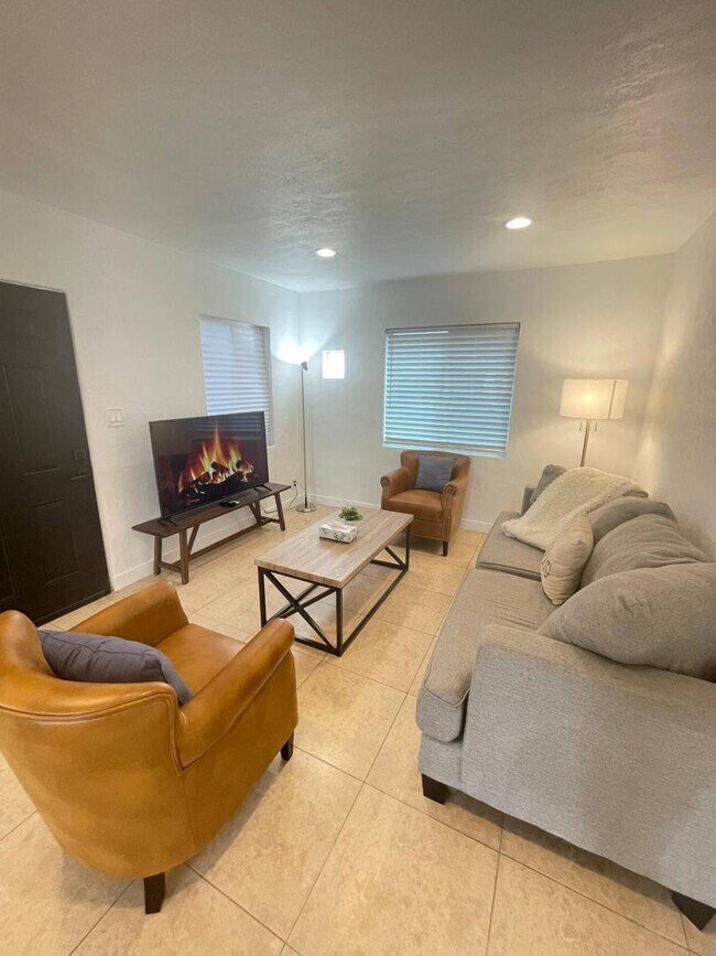 1920 W Mulberry Dr in Phoenix, AZ - Building Photo - Building Photo