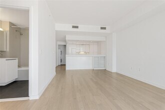 50 Franklin St in New York, NY - Building Photo - Building Photo