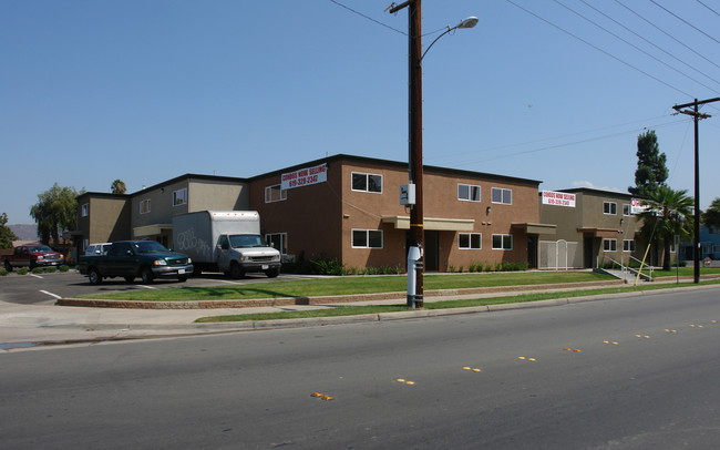 Madison Manor Apartments in El Cajon, CA - Foto de edificio - Building Photo