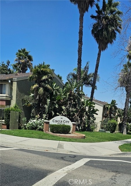 1085 Circle City Dr