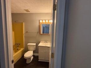 328 Garden Park Dr in Nicholasville, KY - Building Photo - Building Photo