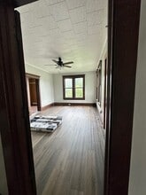 42 West St in Westover, WV - Building Photo - Building Photo