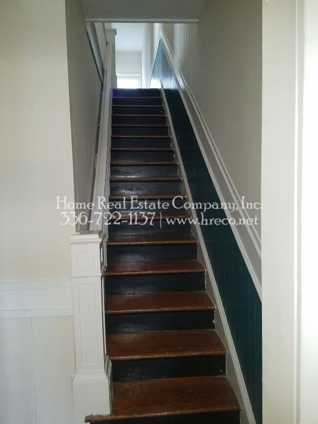 110 S Marshall St in Winston-Salem, NC - Building Photo - Building Photo