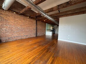 1019 Main Street Unit C in Lynchburg, VA - Building Photo - Building Photo