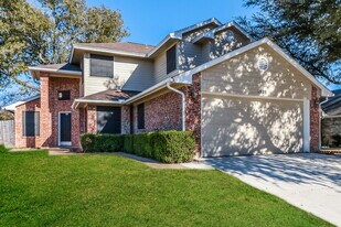 1828 Lincolnshire Way in Fort Worth, TX - Building Photo