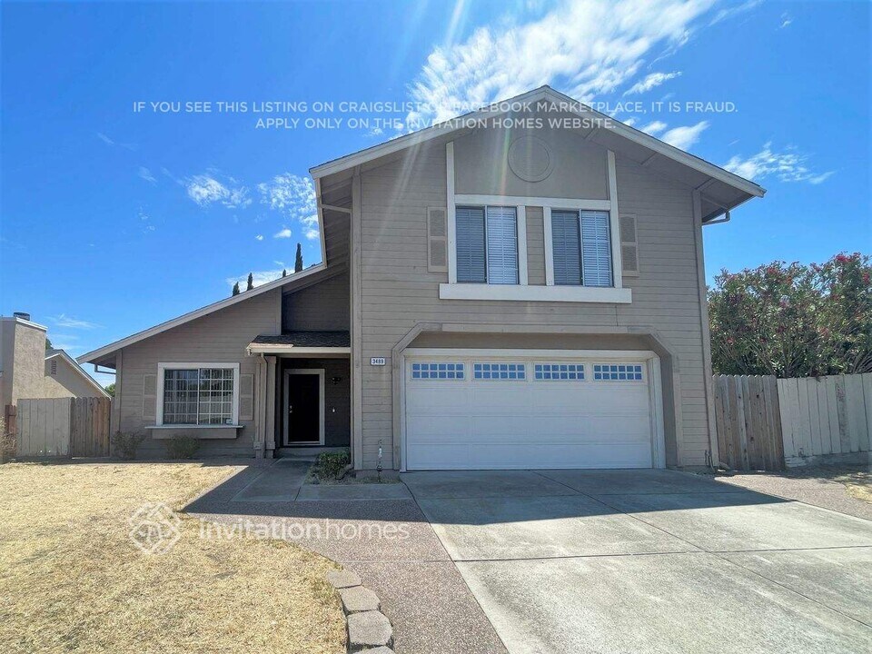 3489 Chandler Cir in Bay Point, CA - Building Photo