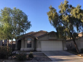 12406 W Windsor Blvd in Litchfield Park, AZ - Building Photo