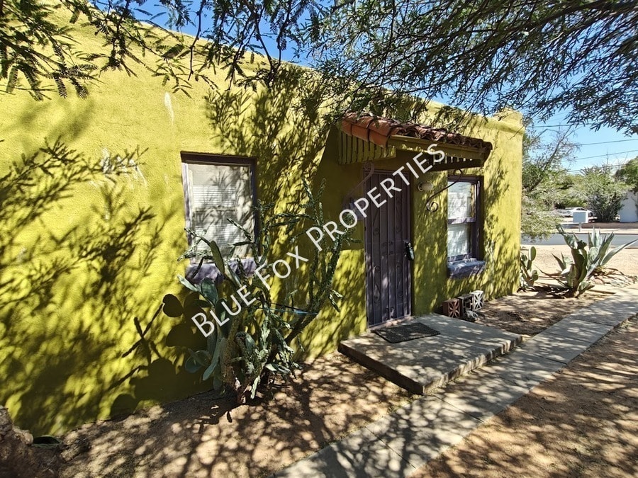 1211 N Jones Blvd in Tucson, AZ - Building Photo