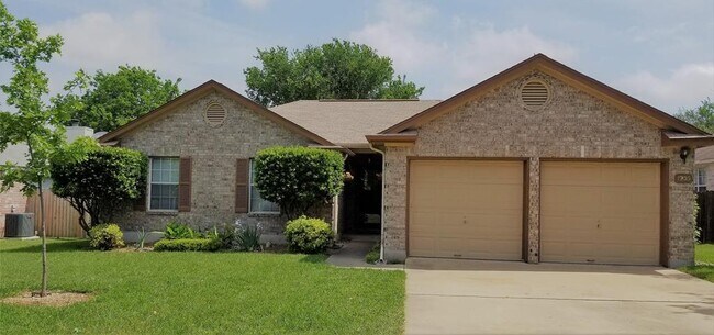 property at 1906 Woodland Dr