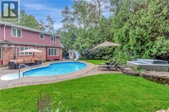 22 Deerpath Ct in Cambridge, ON - Building Photo - Building Photo