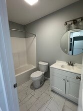 677 S Jefferson Ave, Unit A1-A3 in Cookeville, TN - Foto de edificio - Building Photo