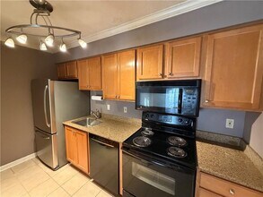 3160 7 Pines Ct in Atlanta, GA - Building Photo - Building Photo