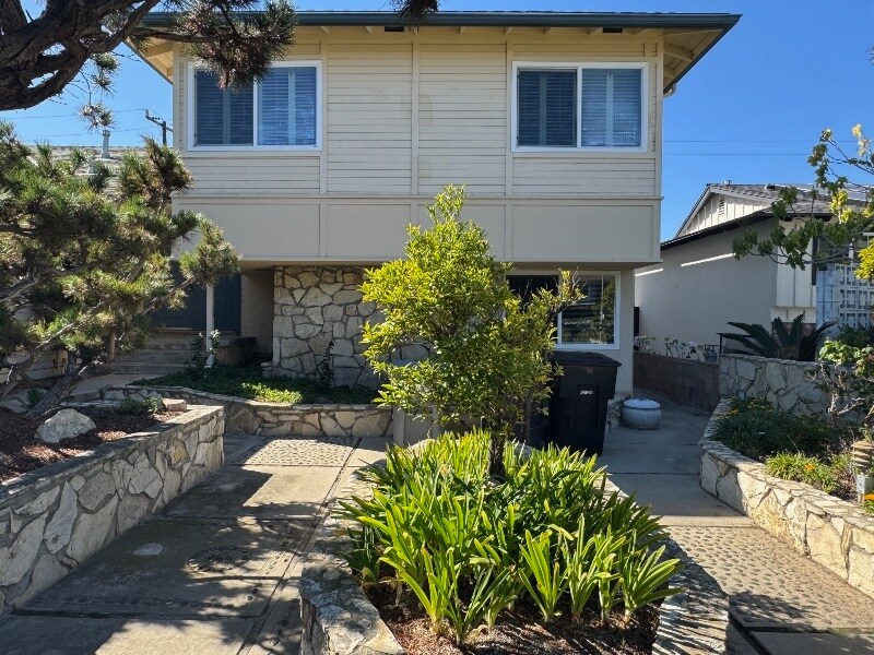 22913 Juniper Ave in Torrance, CA - Foto de edificio