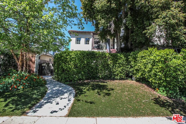 225 N Cordova St in Burbank, CA - Building Photo - Building Photo