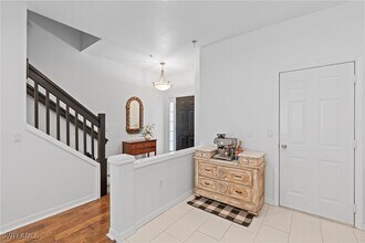 941 Hampton Cir in Naples, FL - Building Photo - Building Photo