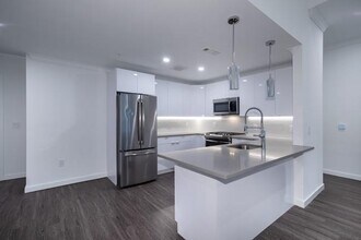 119 Searing Ave in Mineola, NY - Foto de edificio - Building Photo