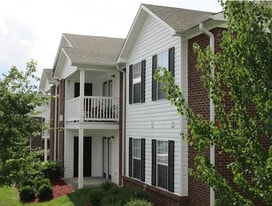 Beaver Hollow Apartments in Johnson City, TN - Building Photo