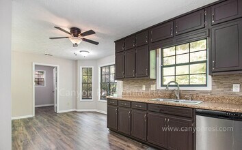 950 Sideline Ct in Stockbridge, GA - Building Photo - Building Photo