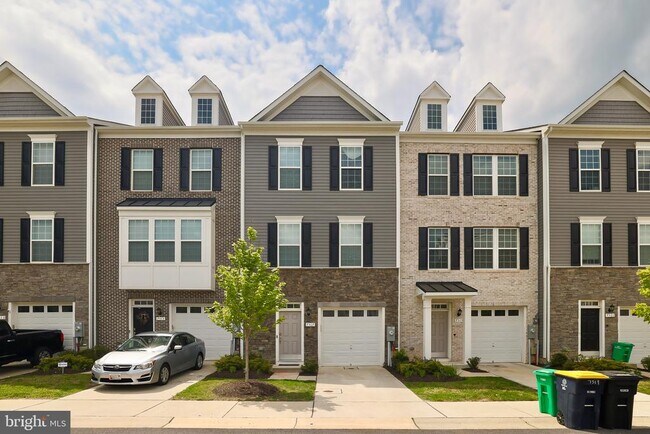 property at 7517 Van Allen Ln