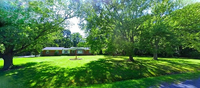 1004 Riverview Ter in Saint Michaels, MD - Foto de edificio - Building Photo