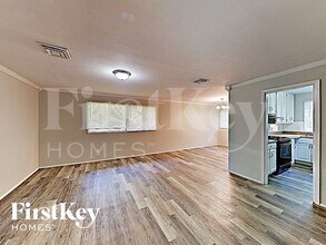 440 Durwood Dr in Florissant, MO - Building Photo - Building Photo