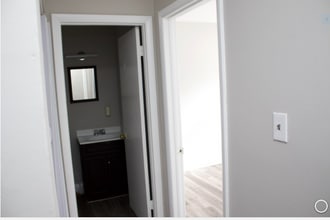 4209 Ridgewood Ave, Unit Unit 2 in Baltimore, MD - Building Photo - Building Photo