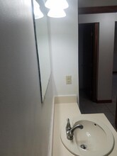 76 Pitcairn St in Revere, MA - Building Photo - Building Photo