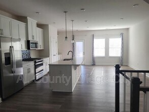 126 Rollins Ave in Greenville, SC - Building Photo - Building Photo