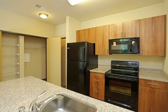 Park Place Apartments in Madison, WI - Foto de edificio - Interior Photo