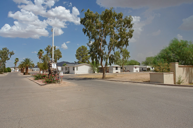 Las Casitas Mobile Home Park in Casa Grande, AZ - Foto de edificio - Building Photo