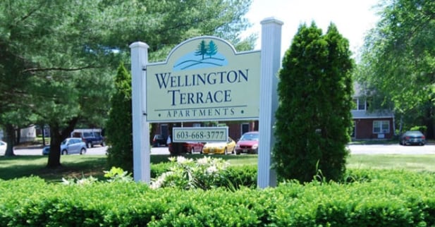 Wellington Terrace in Manchester, NH - Building Photo