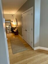 30 High St, Unit 43 in Medford, MA - Building Photo - Building Photo