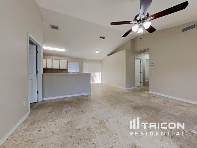 367 Masson Ct in Winter Springs, FL - Building Photo - Building Photo