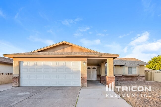 property at 5723 Deer Valley Dr