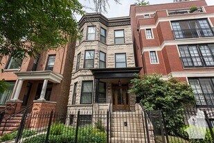 3744 N Fremont St in Chicago, IL - Building Photo
